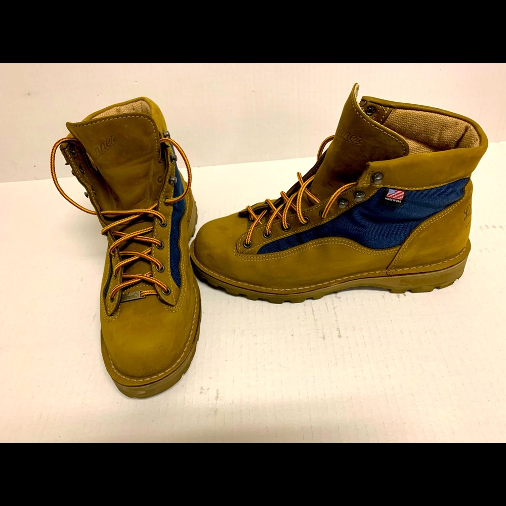 Danner Light II in tan and blue, size10.5